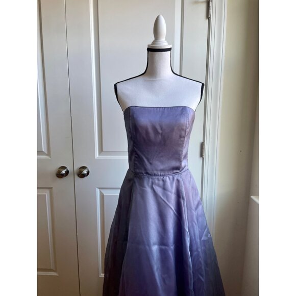 Jessica McClintock Lavender Satin Formal Gown - Size 8 - Picture 7 of 10